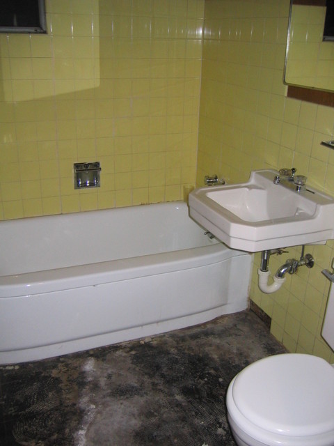 "guest" bathroom