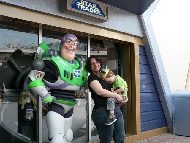 Buzz, Jul and Diz