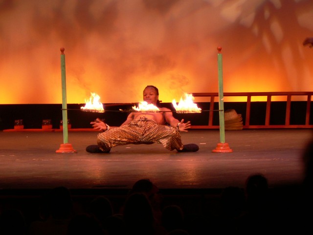 Kenyan Acrobats